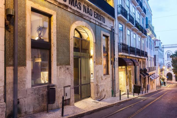 Old Stables Chiado - 2 Bedroom In The Heart Of Lisbon Exterior photo